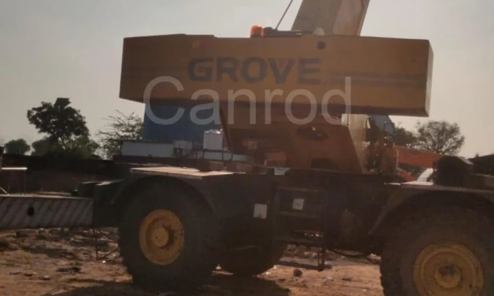TIL RT740B Cranes